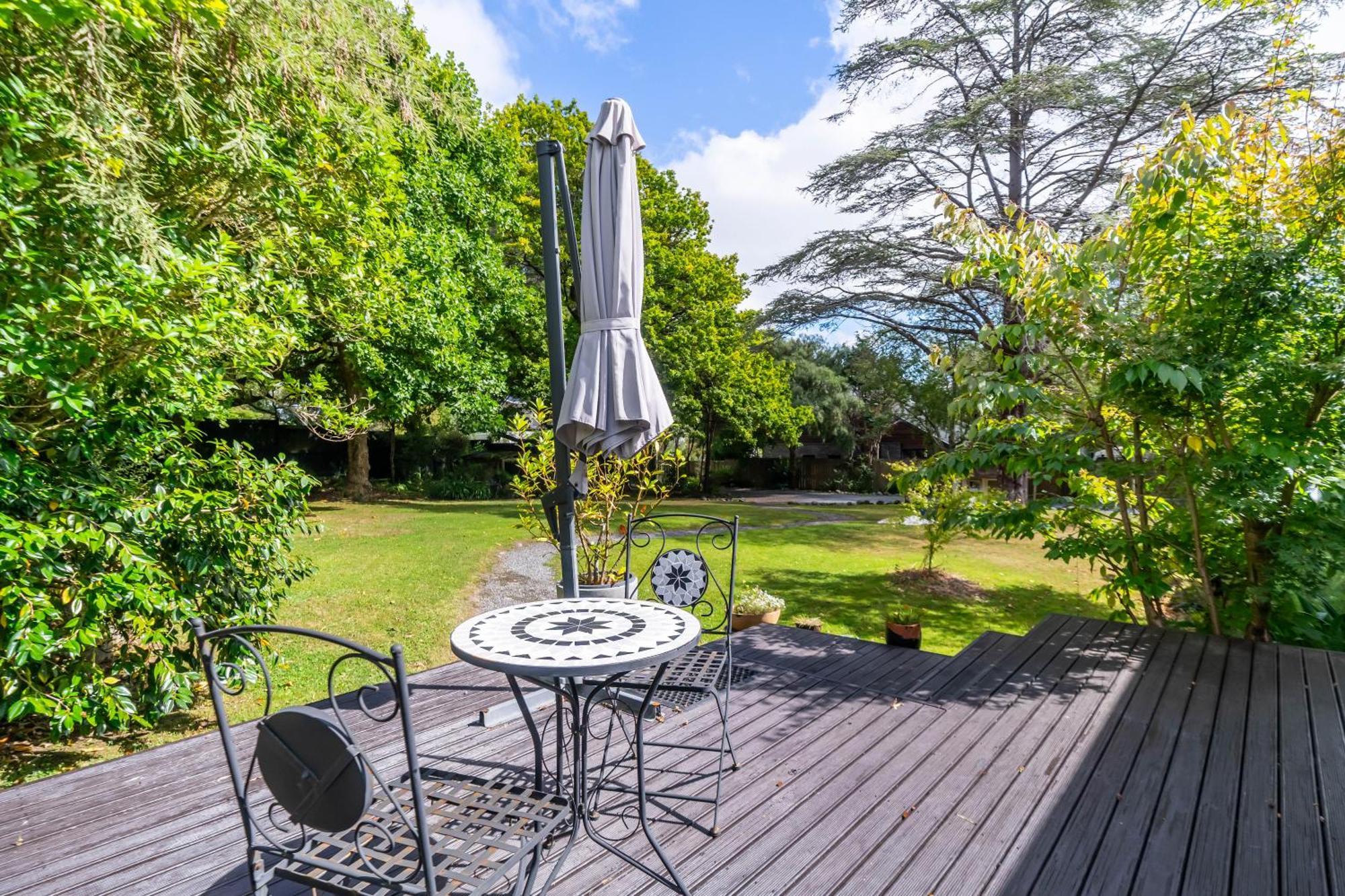 Pinehaven Cottage Upper Hutt Extérieur photo