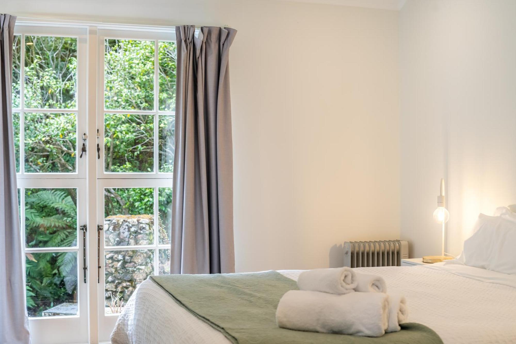 Pinehaven Cottage Upper Hutt Extérieur photo