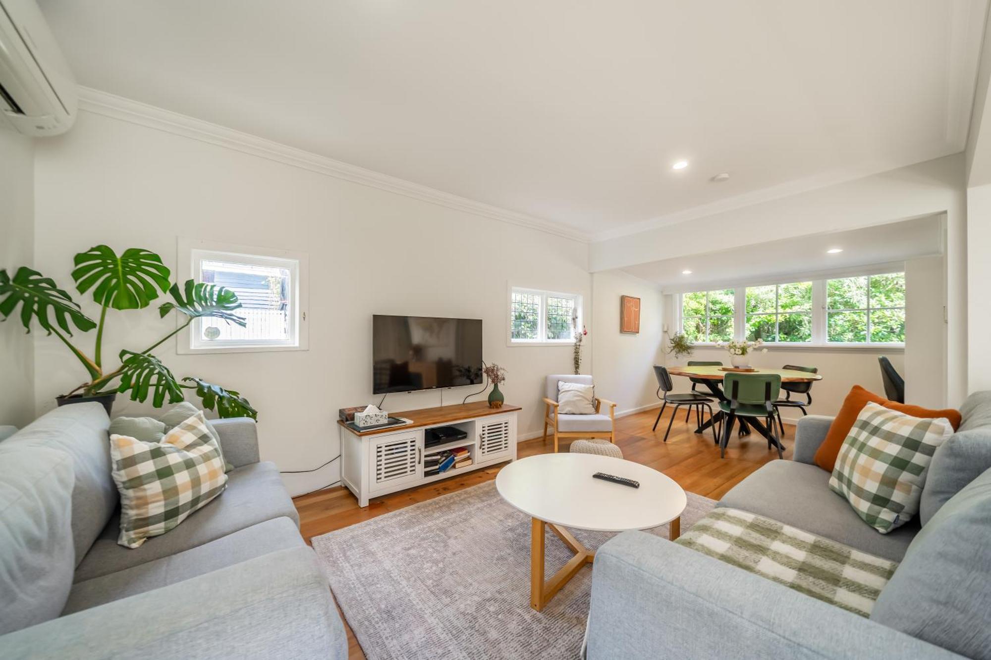 Pinehaven Cottage Upper Hutt Extérieur photo