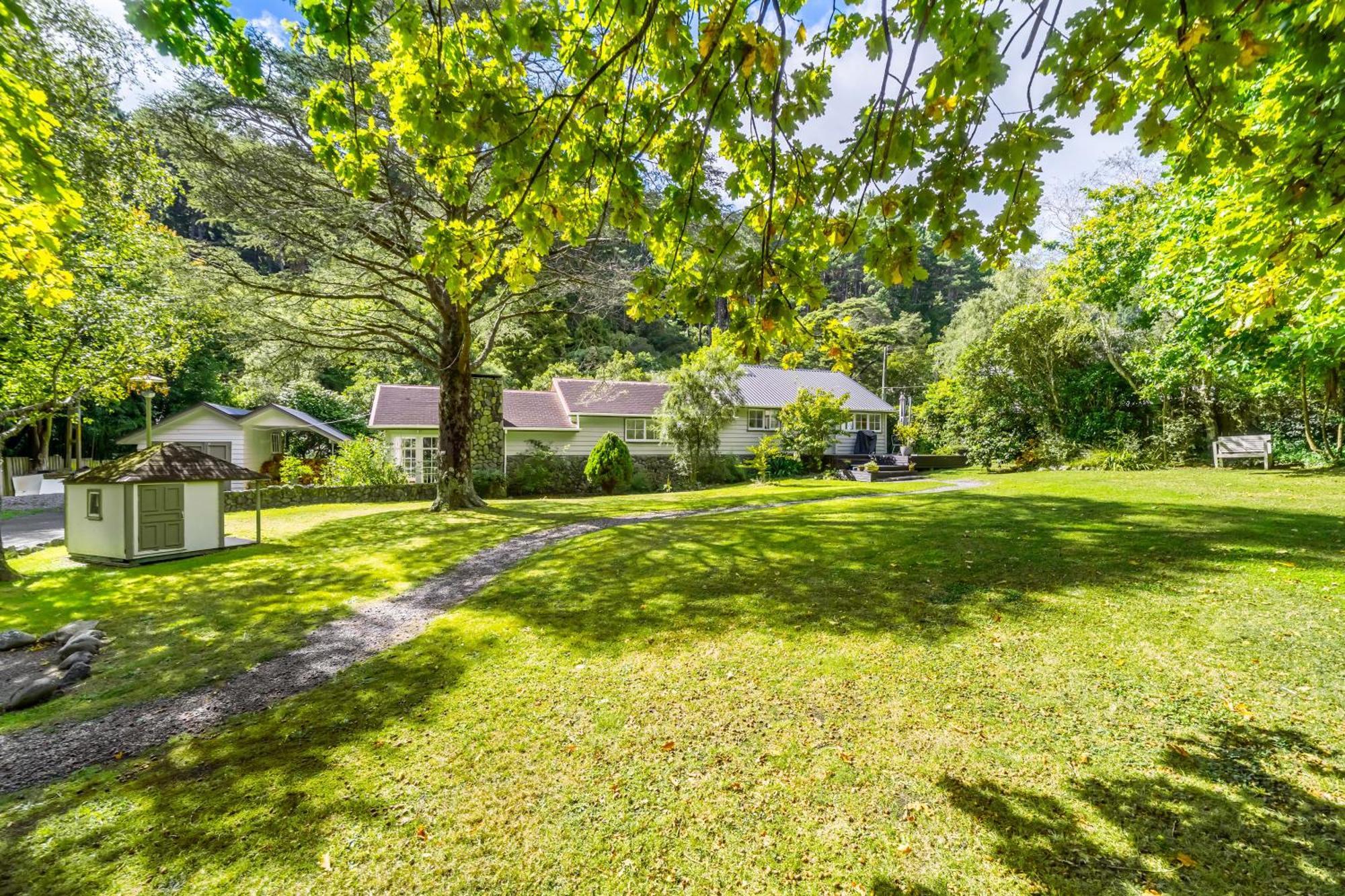 Pinehaven Cottage Upper Hutt Extérieur photo